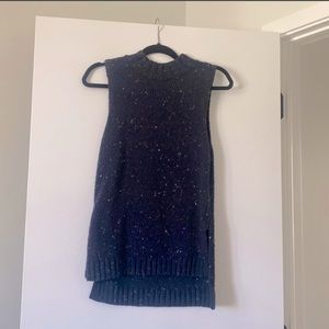 Abercrombie & Fitch Blue Sleeveless Sweater Top